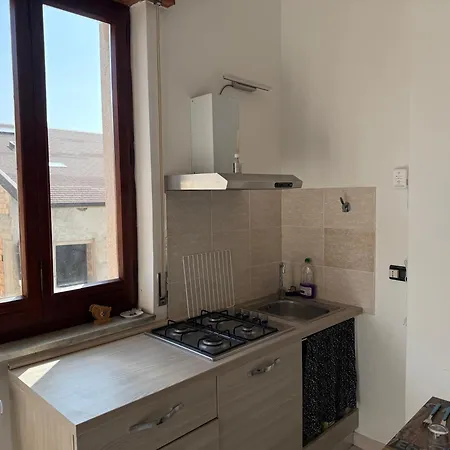 Monolocale Agesidamo アパート *